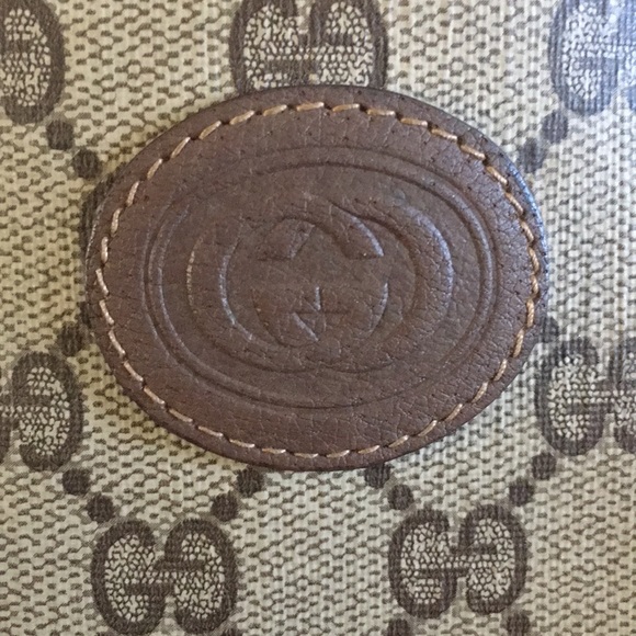 Authentic Gucci signature monogram satchel - Picture 3 of 10